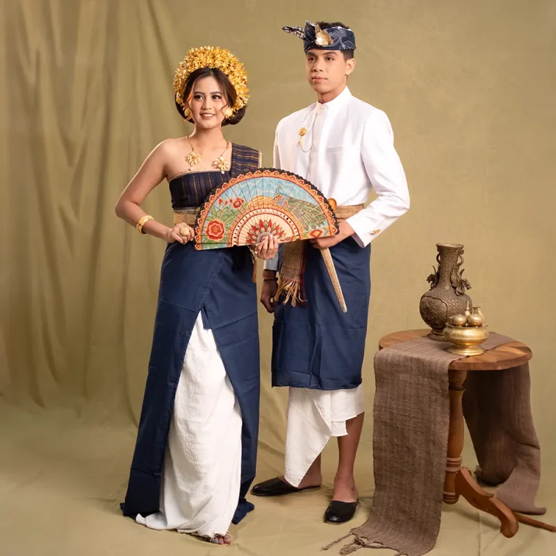 Makeup Prewedding + Busana Modifikasi Bali ( 1 busana )